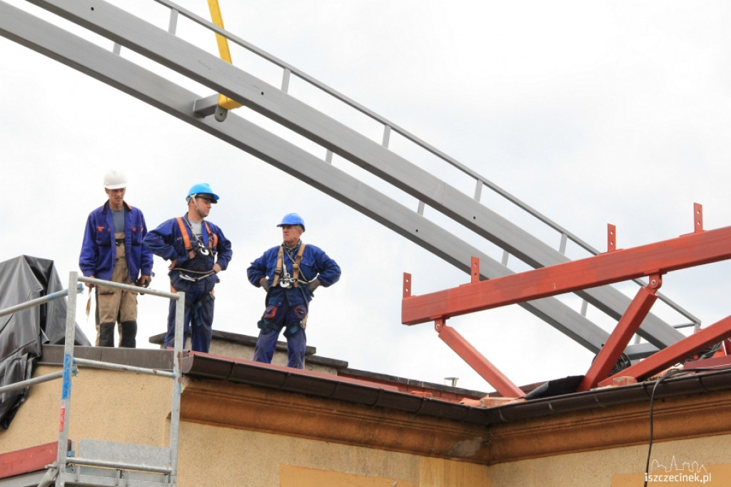 Zadaszenie dziedzińca ratusza w Szczecinku