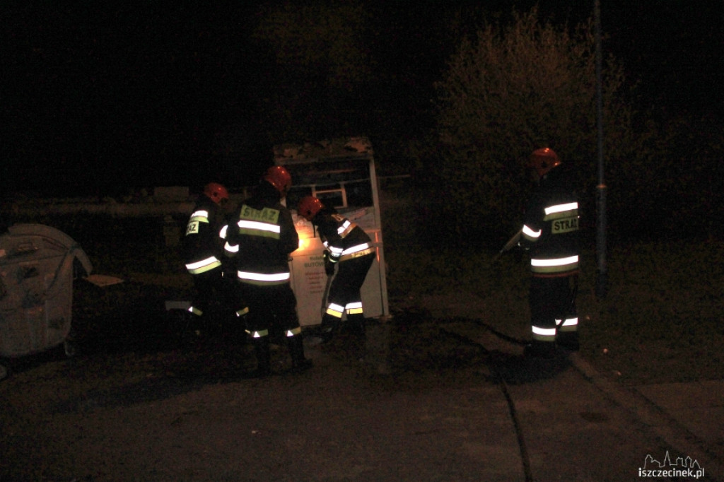 Podpalili ubrania, które miały trafić do ubogich