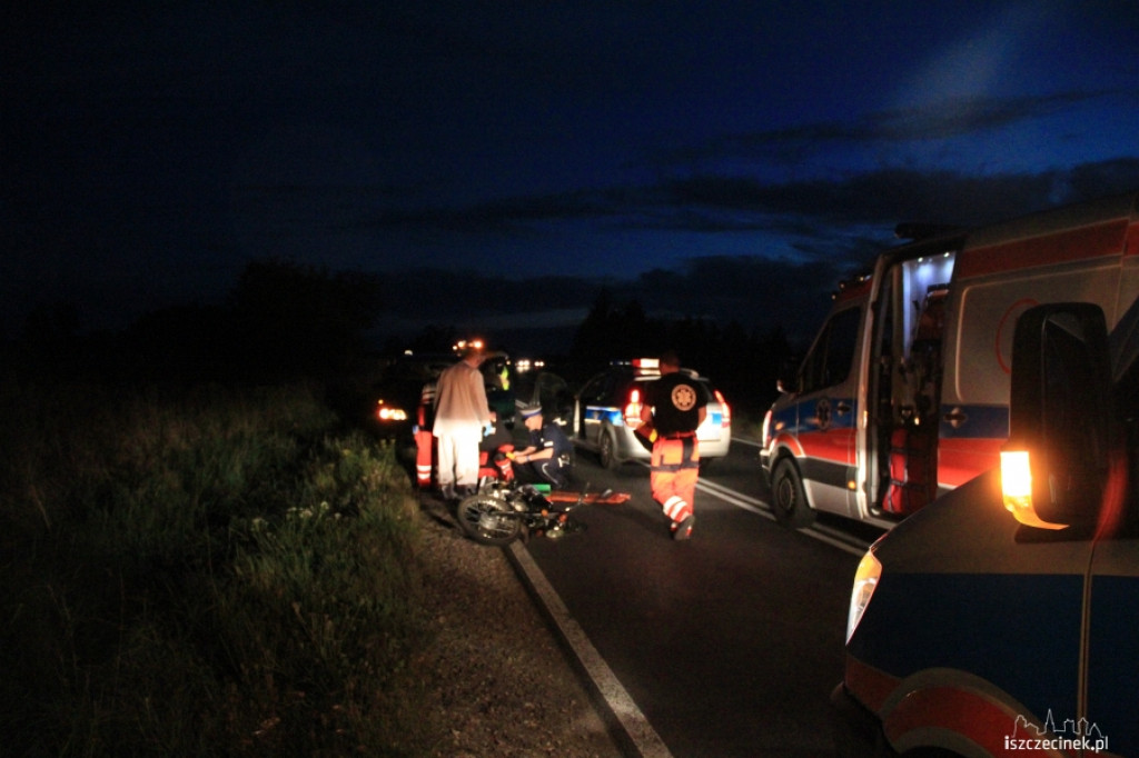 Sarna wybiegła przed motocykl. Kierowca w szpitalu