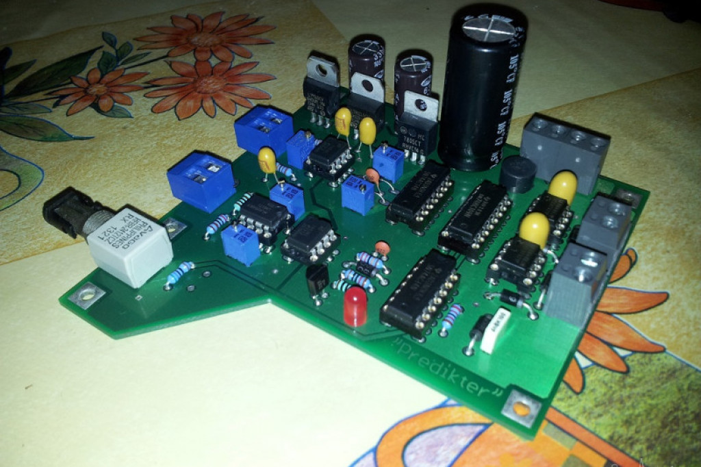 Półprzewodnikowa Cewka Tesli - Eliasz Proć