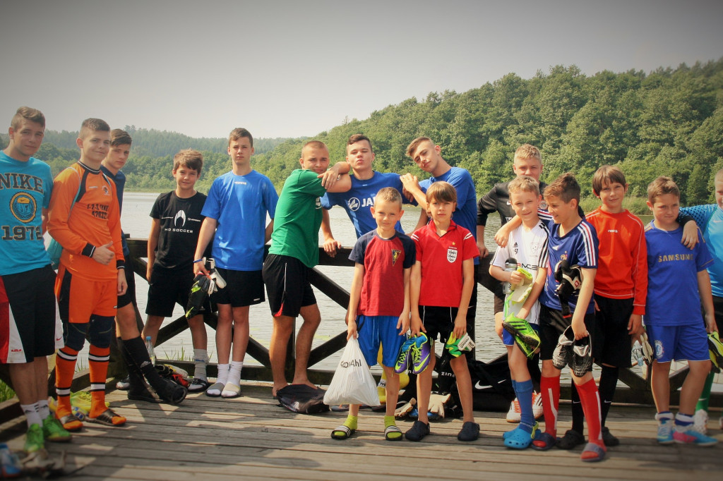 Młodzi bramkarze z całej Polski na obozie w Barwicach