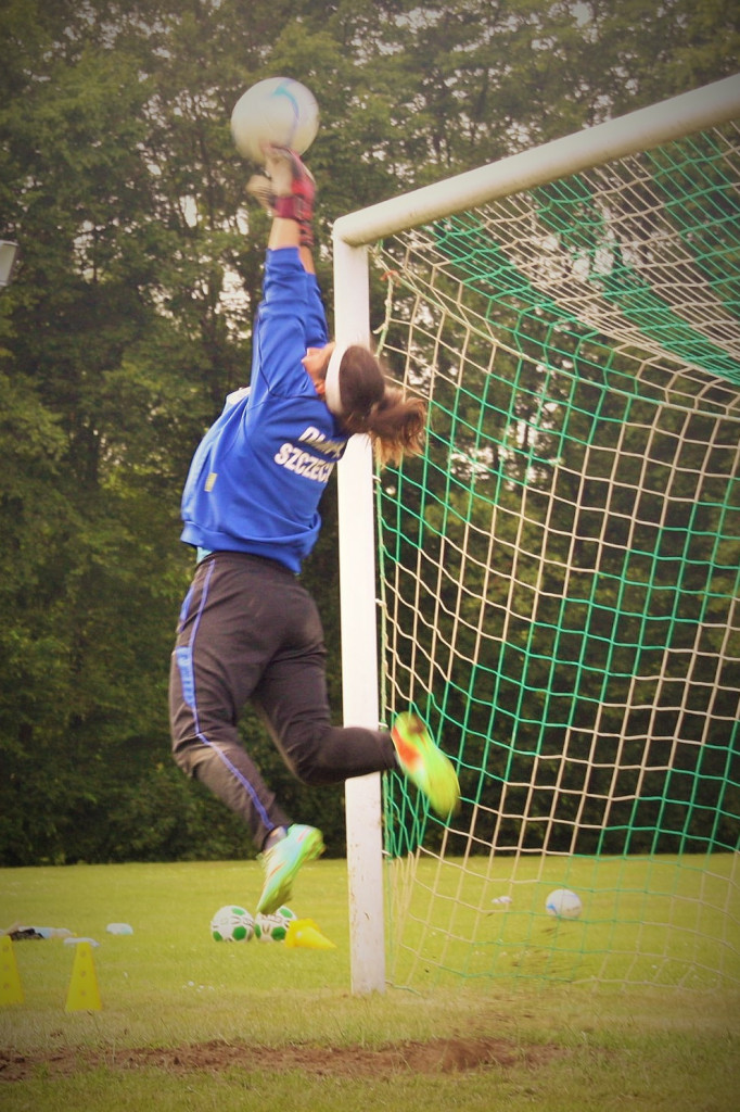 Młodzi bramkarze z całej Polski na obozie w Barwicach