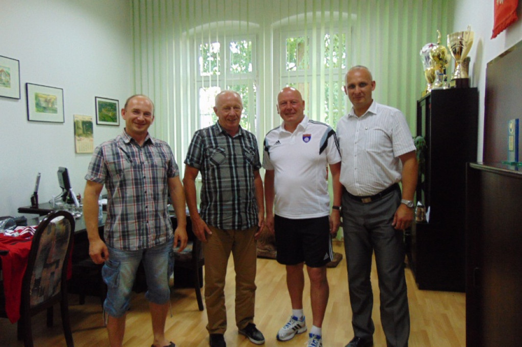 Młodzi bramkarze z całej Polski na obozie w Barwicach