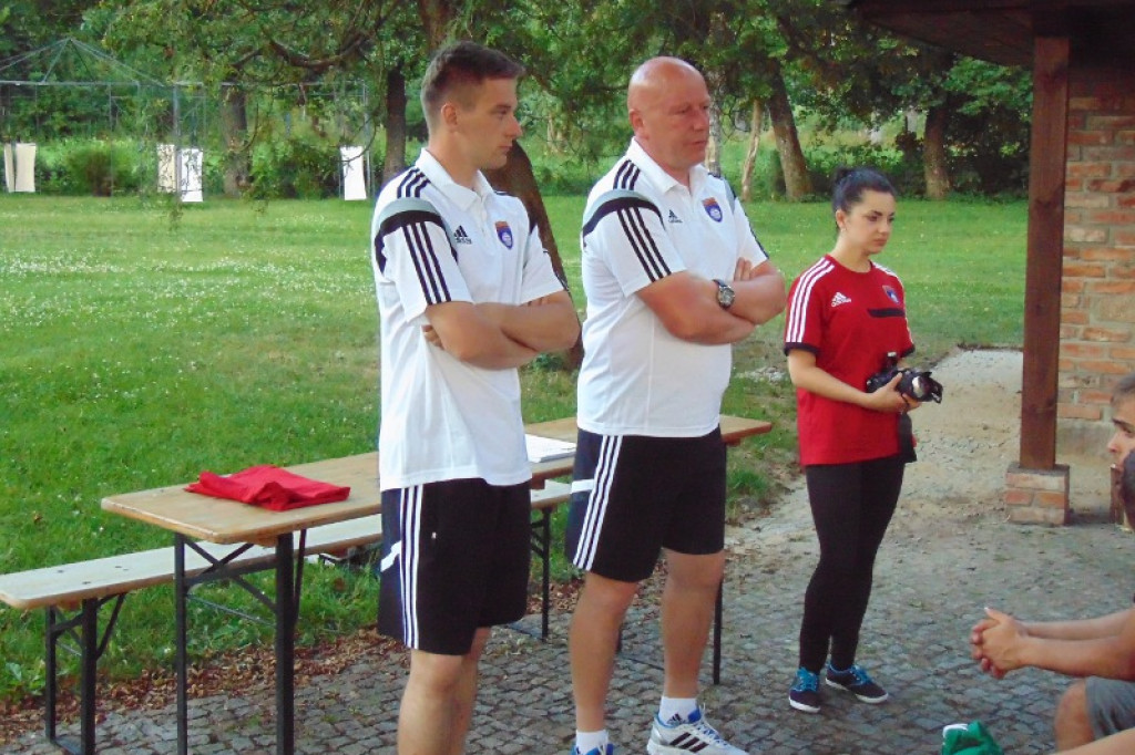 Młodzi bramkarze z całej Polski na obozie w Barwicach