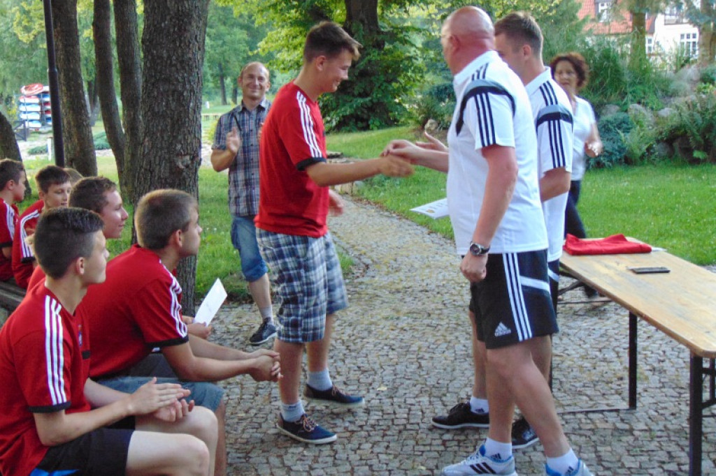 Młodzi bramkarze z całej Polski na obozie w Barwicach