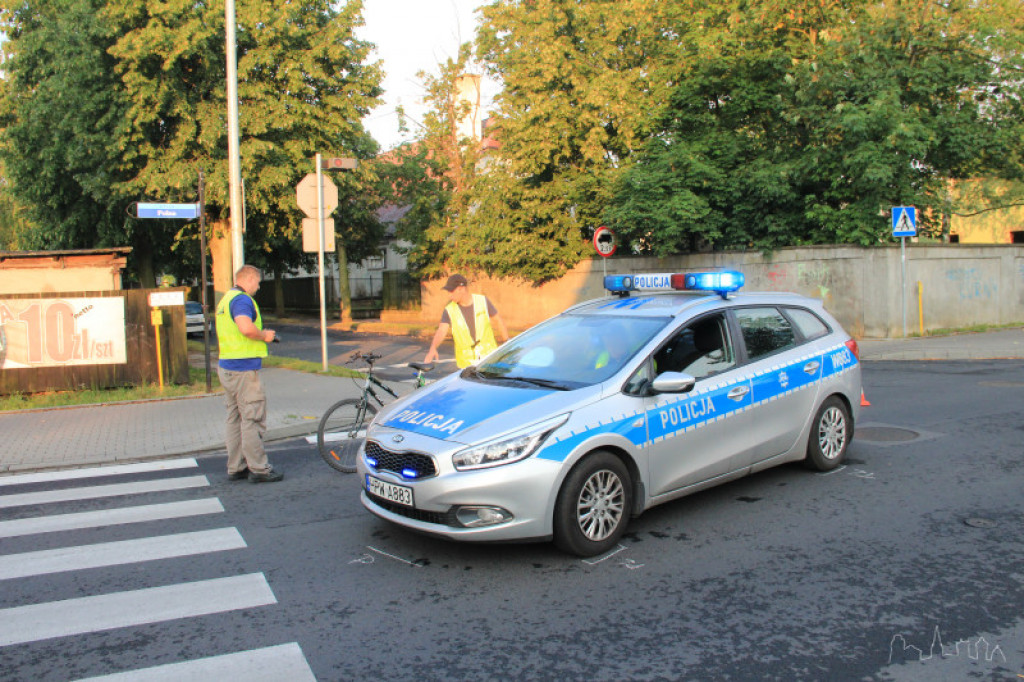 Rowerzystka wjechała pod radiowóz