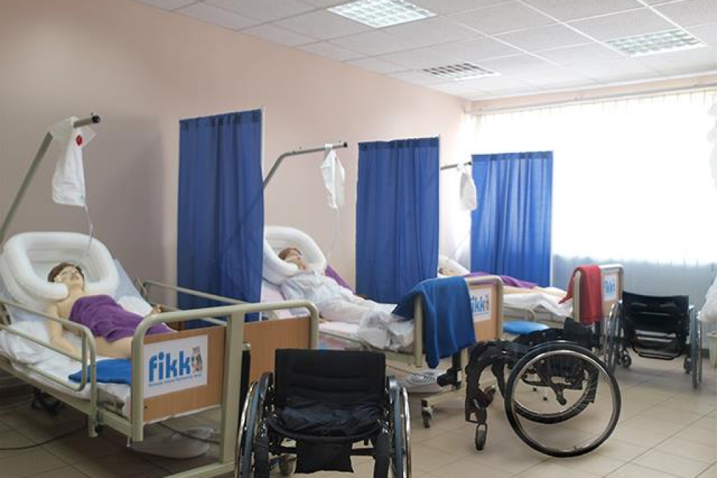 Średnie wykształcenie medyczne gwarancją zatrudnienia