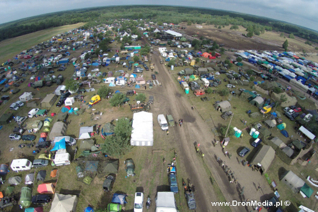 XI Międzynarodowy Zlot Pojazdów Militarnych ?Gąsienice i podkowy? Borne Sulinowo 2014