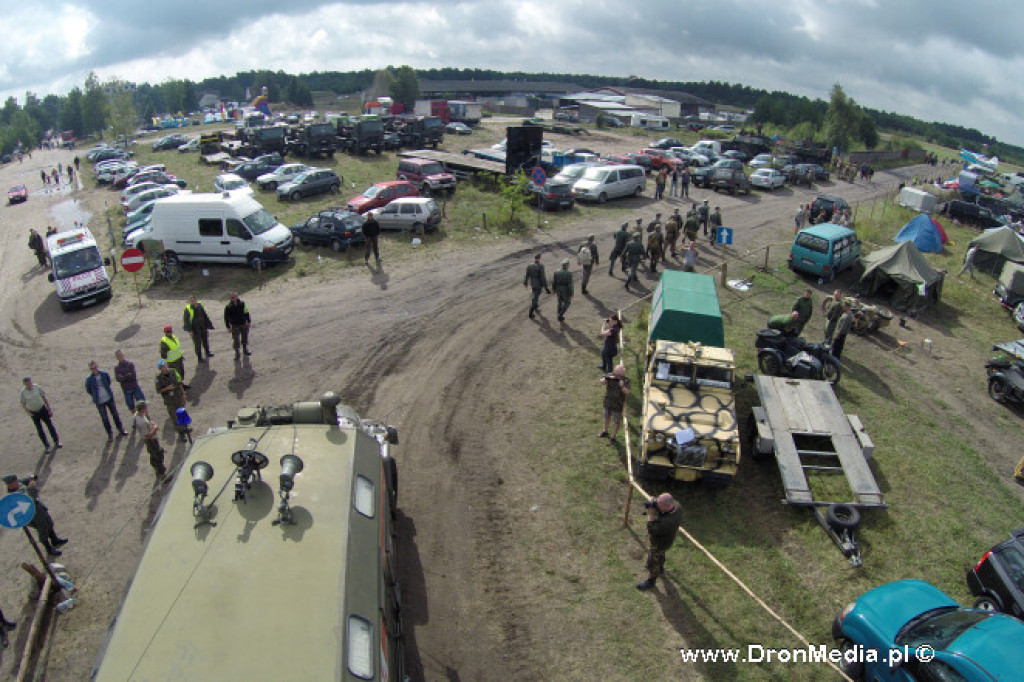 XI Międzynarodowy Zlot Pojazdów Militarnych ?Gąsienice i podkowy? Borne Sulinowo 2014