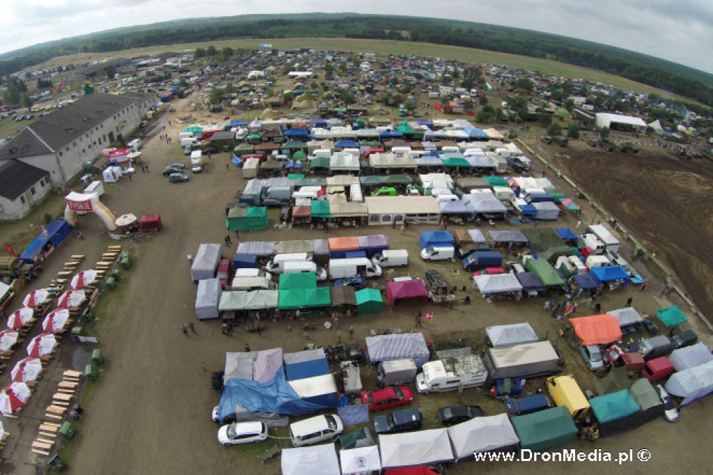 XI Międzynarodowy Zlot Pojazdów Militarnych ?Gąsienice i podkowy? Borne Sulinowo 2014