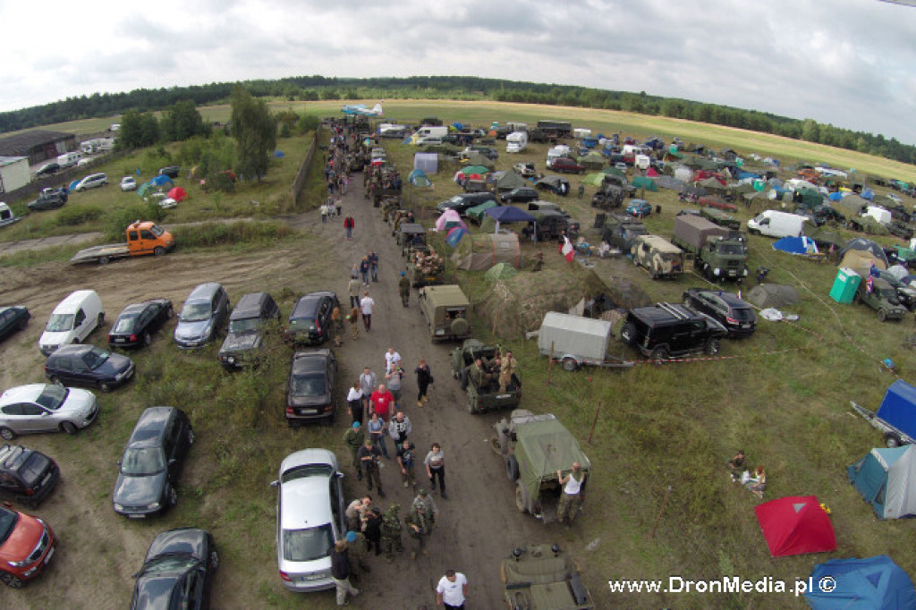 XI Międzynarodowy Zlot Pojazdów Militarnych ?Gąsienice i podkowy? Borne Sulinowo 2014