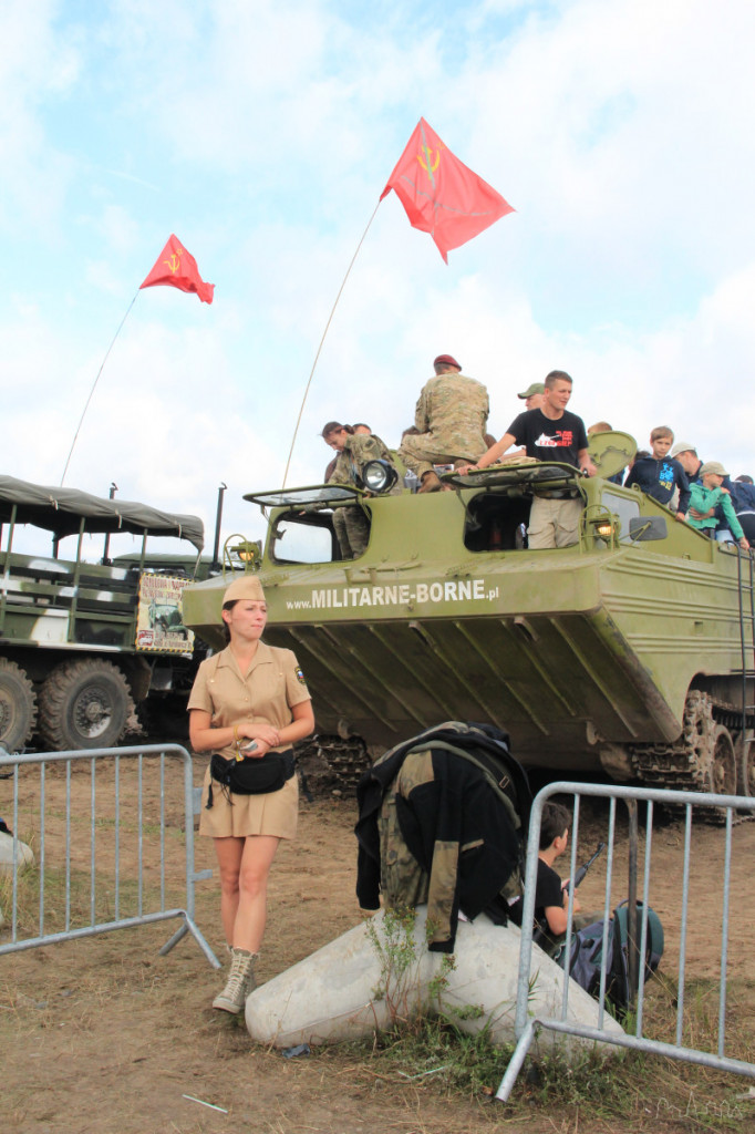 XI Międzynarodowy Zlot Pojazdów Militarnych ?Gąsienice i podkowy? Borne Sulinowo 2014