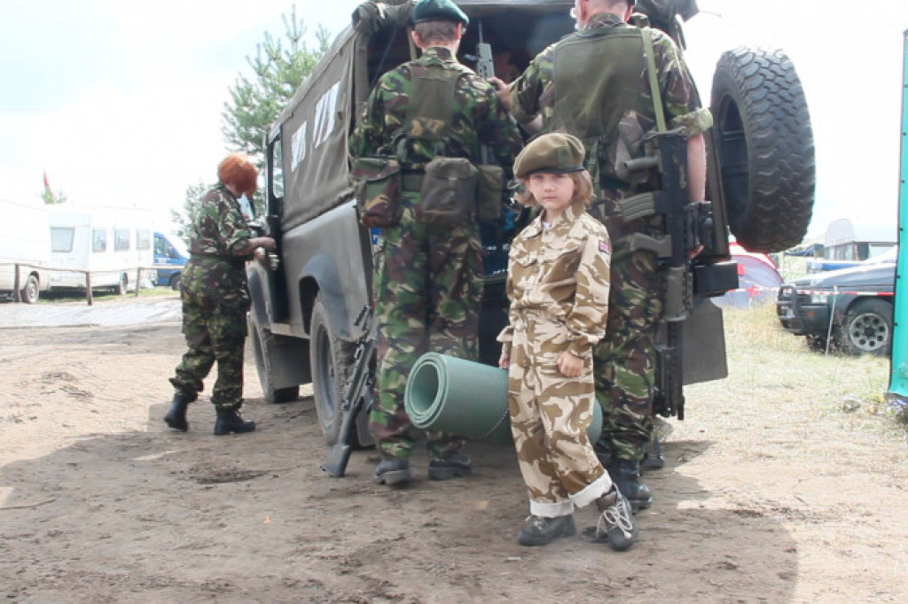 XI Międzynarodowy Zlot Pojazdów Militarnych ?Gąsienice i podkowy? Borne Sulinowo 2014