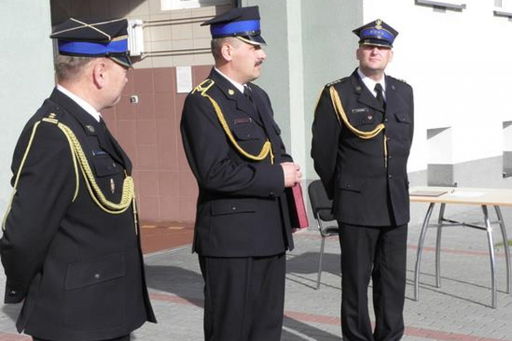 Uroczystość ślubowania oraz pożegnania strażaka
