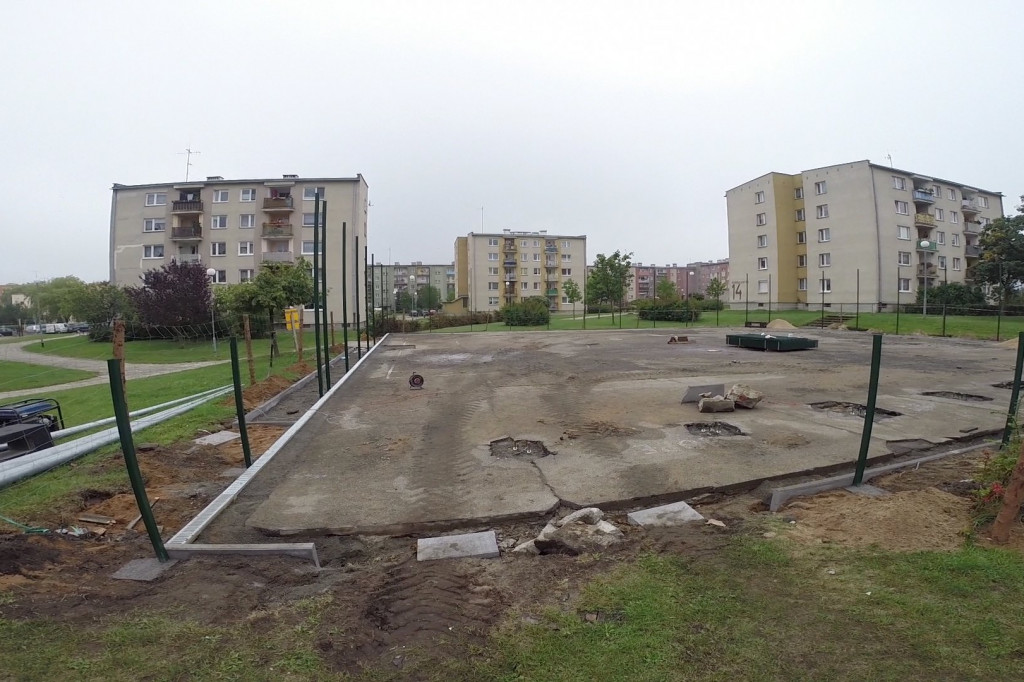 Budowa boisk na os. Zachód
