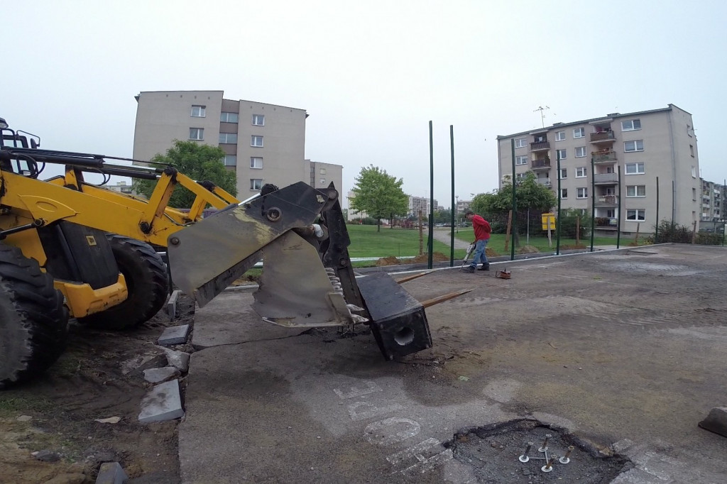 Budowa boisk na os. Zachód