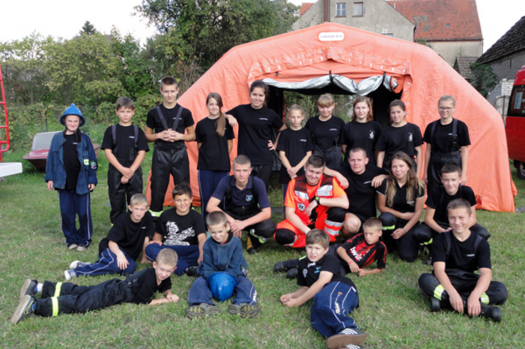Ćwiczenia młodzieżowych drużyn OSP Łubowo i OSP Lotyń / fot. Magdalena Haas