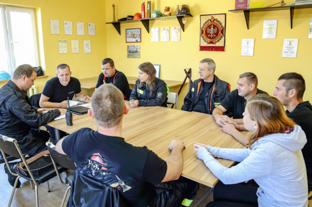 Ćwiczenia młodzieżowych drużyn OSP Łubowo i OSP Lotyń / fot. Magdalena Haas