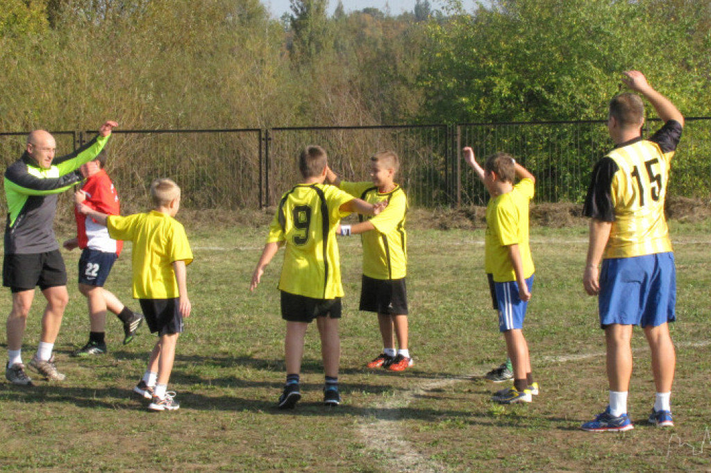 Uczniowie SP6 z rodzicami aktywnie spędzają wolny czas