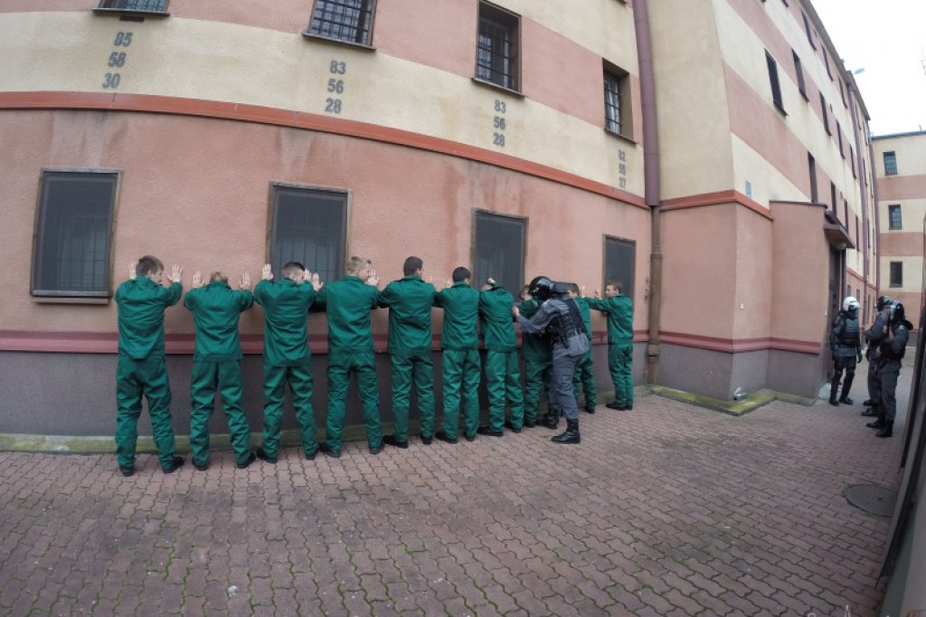 Atak terrorystyczny na ZK w Szczecinku - ćwiczenia