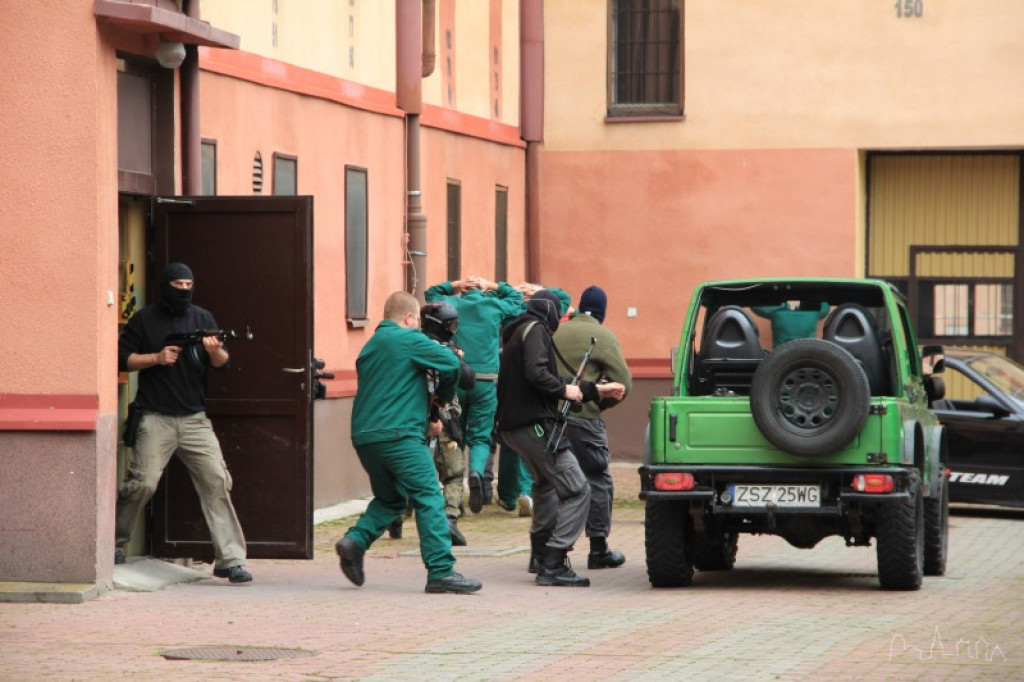 Atak terrorystyczny na ZK w Szczecinku - ćwiczenia