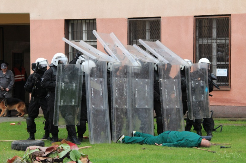 Atak terrorystyczny na ZK w Szczecinku - ćwiczenia
