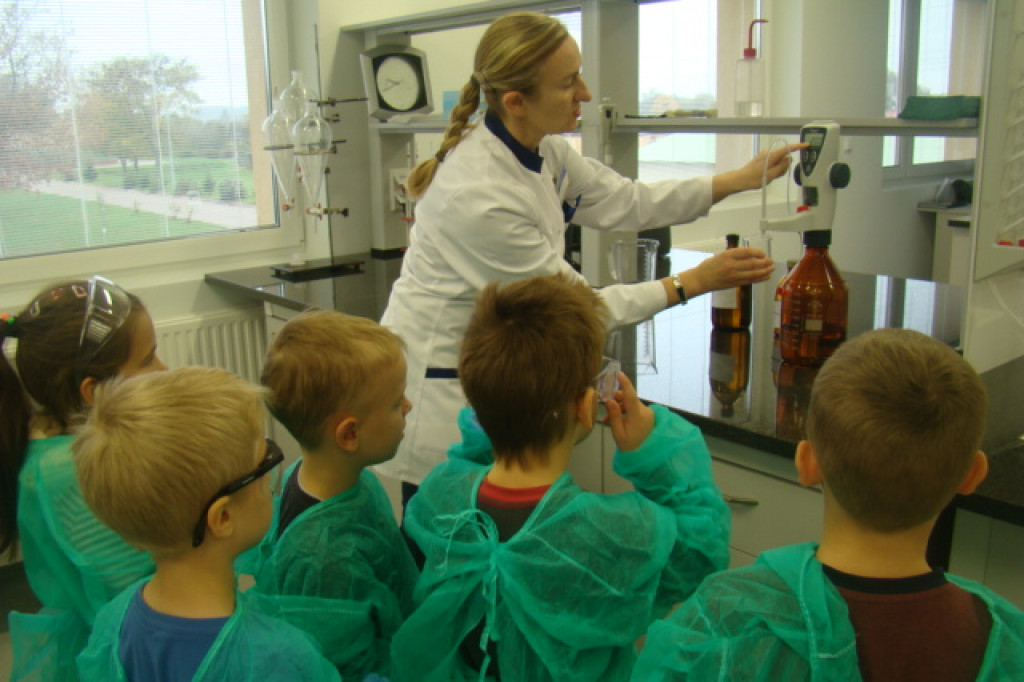 Przedszkolaki z Misia odwiedziły Stację Uzdatniania Wody