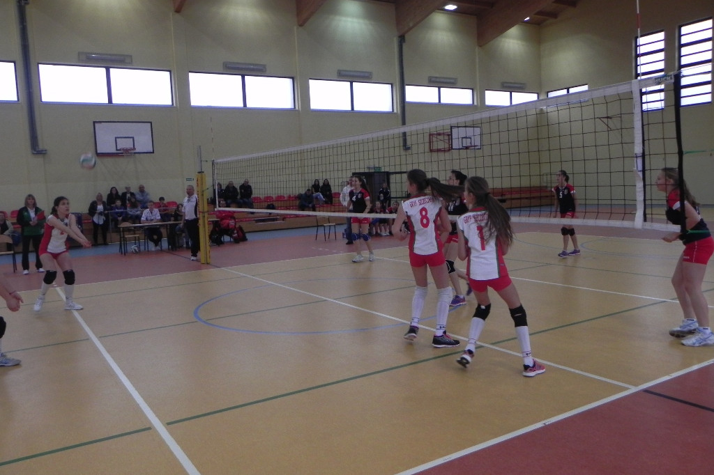 Młodziczki i kadetki Gryfa na start