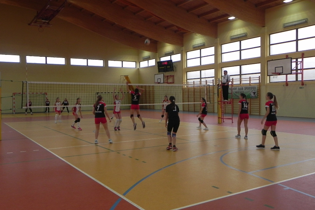 Młodziczki i kadetki Gryfa na start