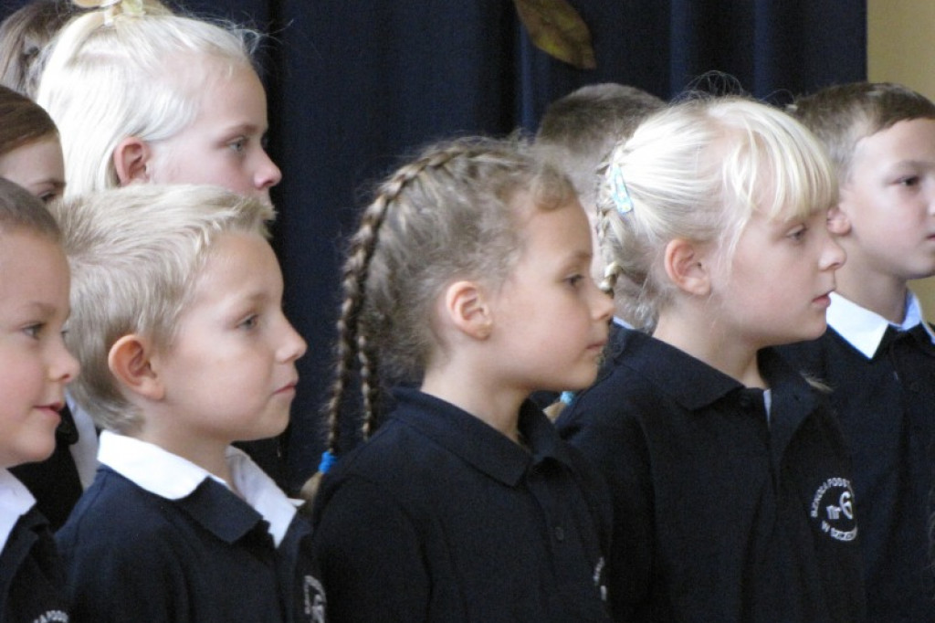 Pasowanie na uczniów w SP6