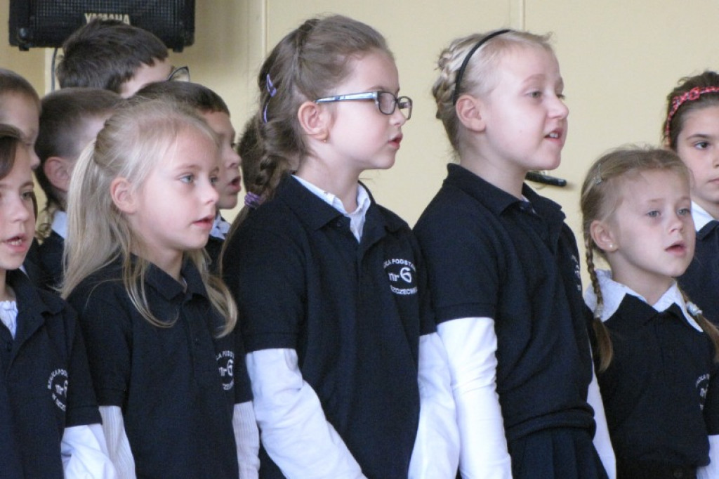 Pasowanie na uczniów w SP6