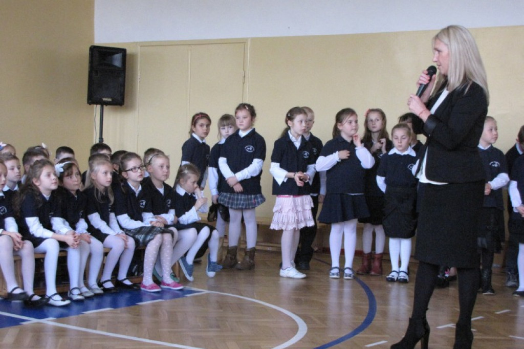 Pasowanie na uczniów w SP6