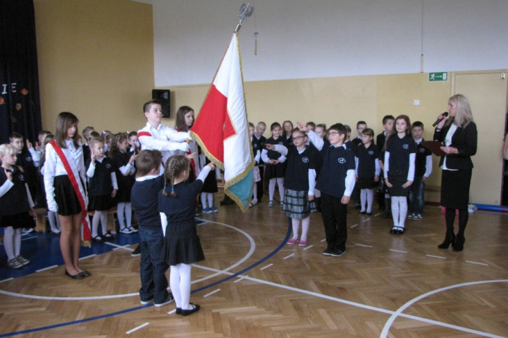 Pasowanie na uczniów w SP6