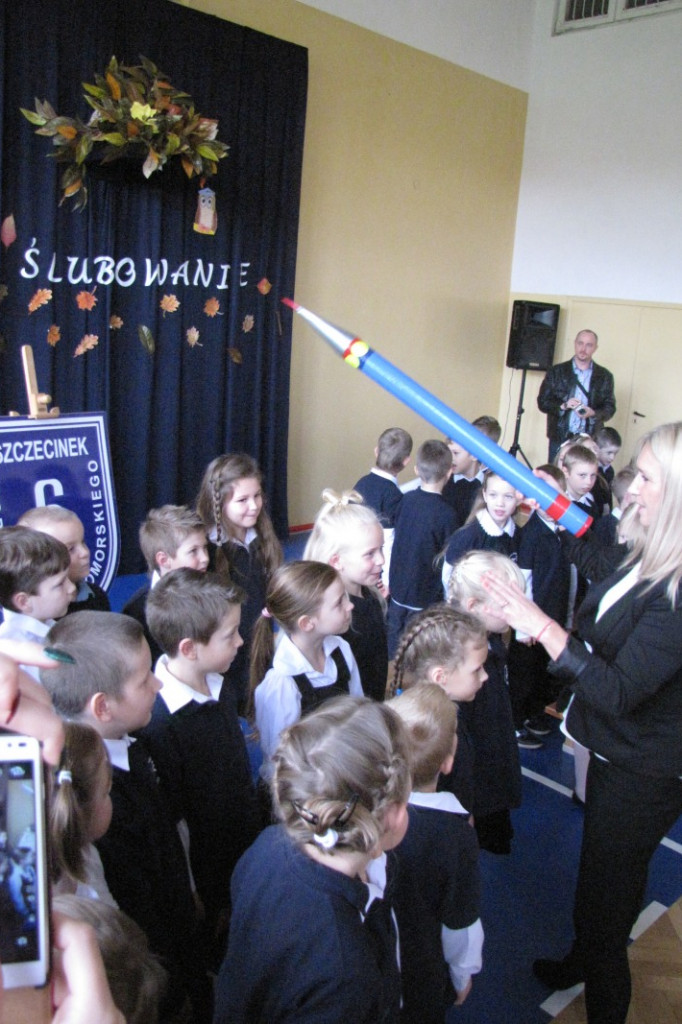 Pasowanie na uczniów w SP6