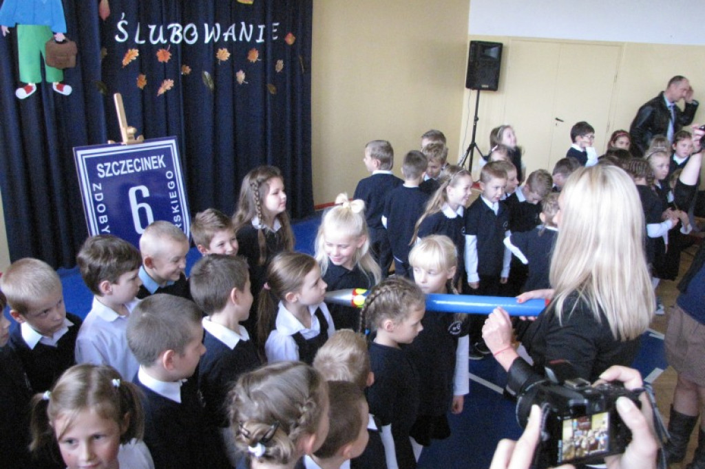 Pasowanie na uczniów w SP6