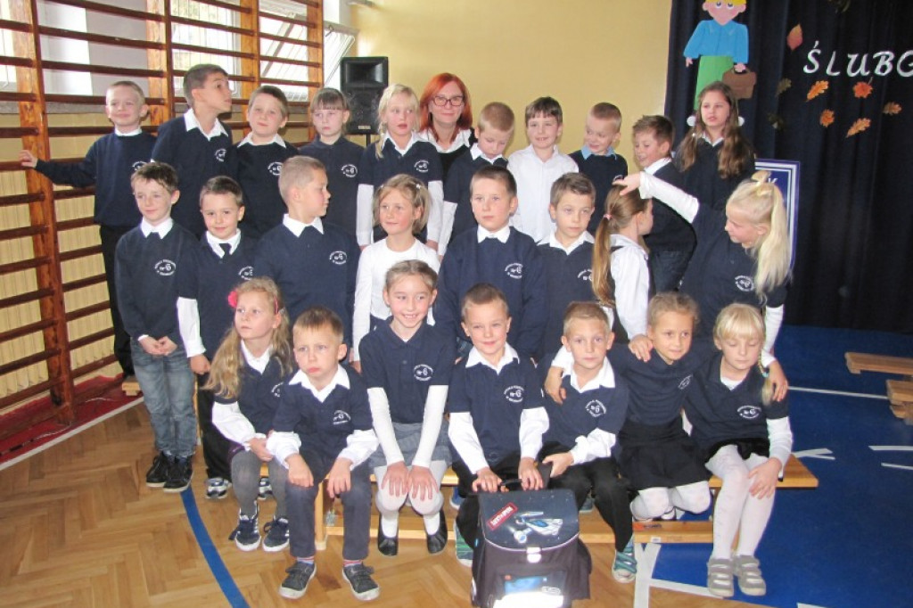 Pasowanie na uczniów w SP6