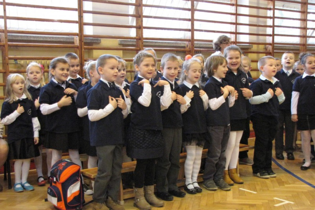 Pasowanie na uczniów w SP6