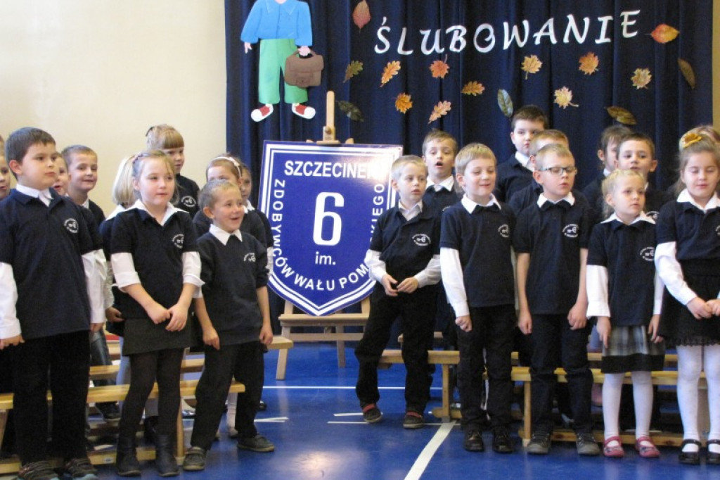 Pasowanie na uczniów w SP6