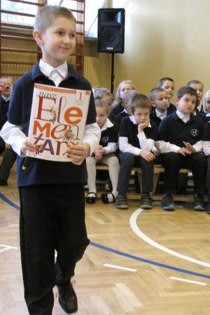 Pasowanie na uczniów w SP6