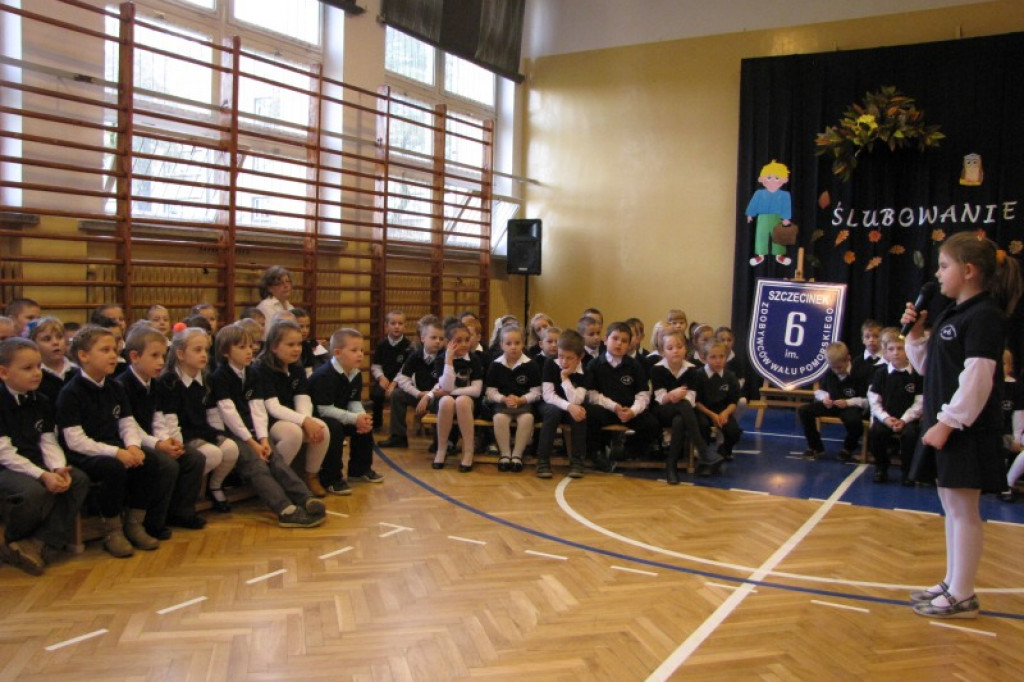 Pasowanie na uczniów w SP6