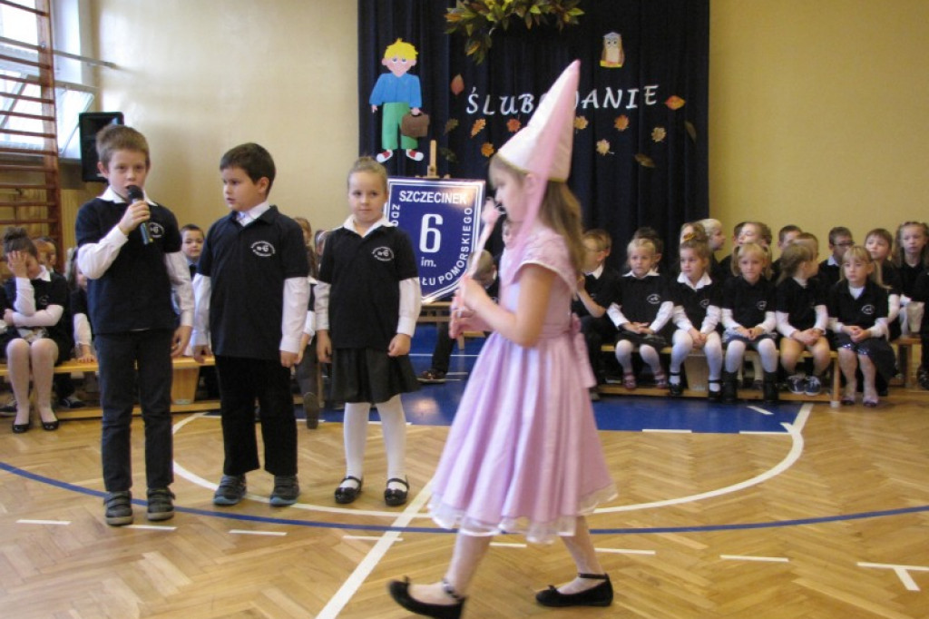 Pasowanie na uczniów w SP6