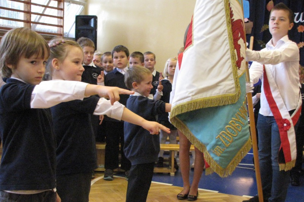 Pasowanie na uczniów w SP6