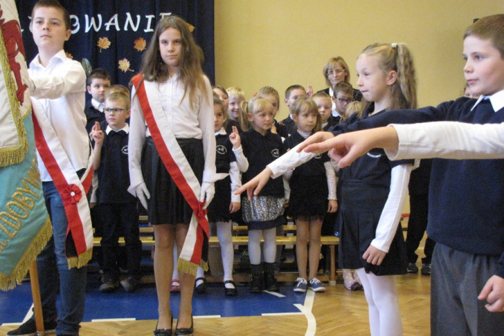 Pasowanie na uczniów w SP6