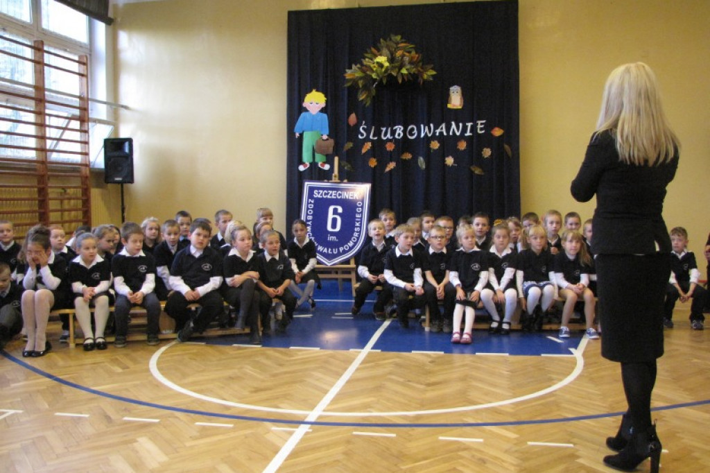 Pasowanie na uczniów w SP6