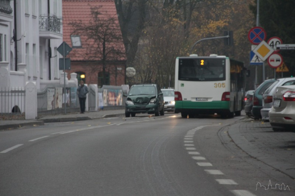 Kolizja trzech aut na Ordona