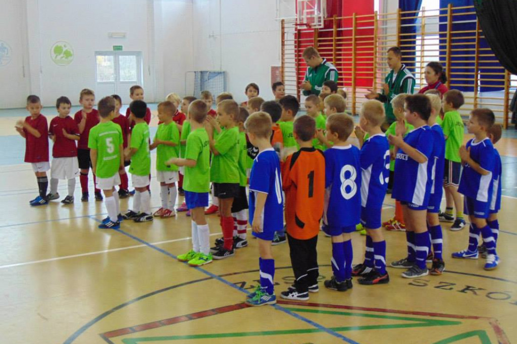 Z podwórka na stadion o puchar Tymbarku