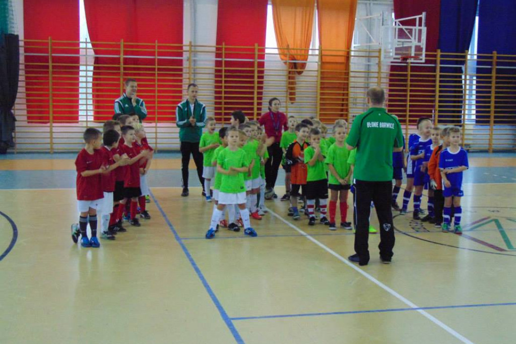 Z podwórka na stadion o puchar Tymbarku