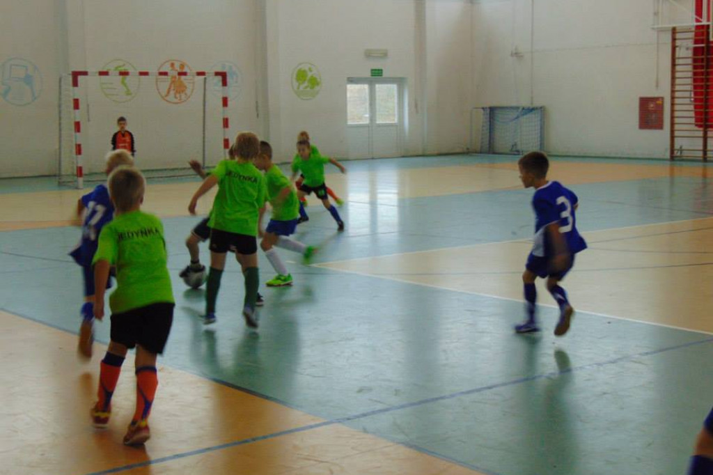 Z podwórka na stadion o puchar Tymbarku