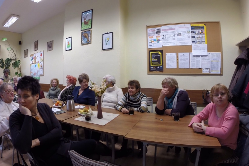 Organizacje pozarządowe walczą o kontrakt na badania rezonansowe