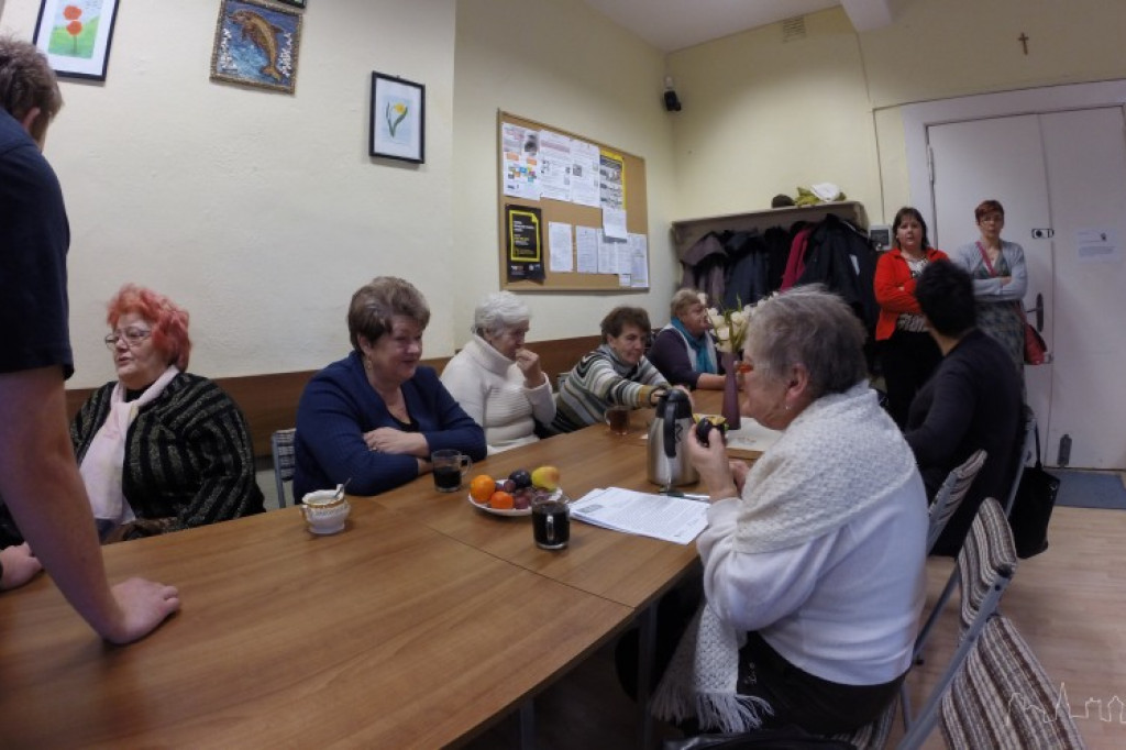 Organizacje pozarządowe walczą o kontrakt na badania rezonansowe